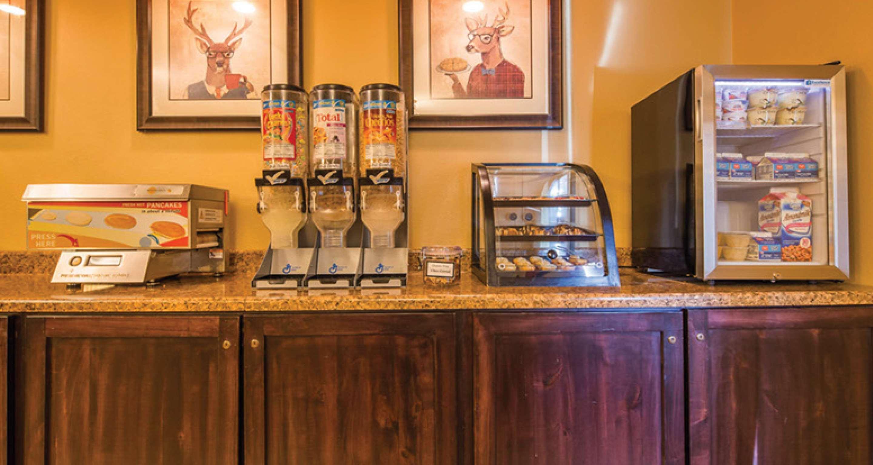 Best Western Plus Deer Park Hotel And Suites Craig Eksteriør bilde