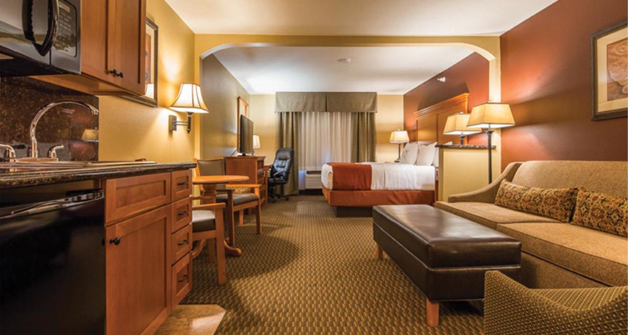 Best Western Plus Deer Park Hotel And Suites Craig Rom bilde